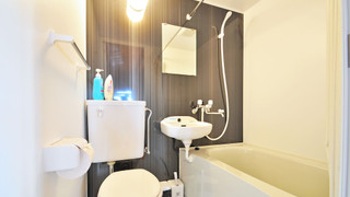 ログハウス一棟貸 (デッキ広め)