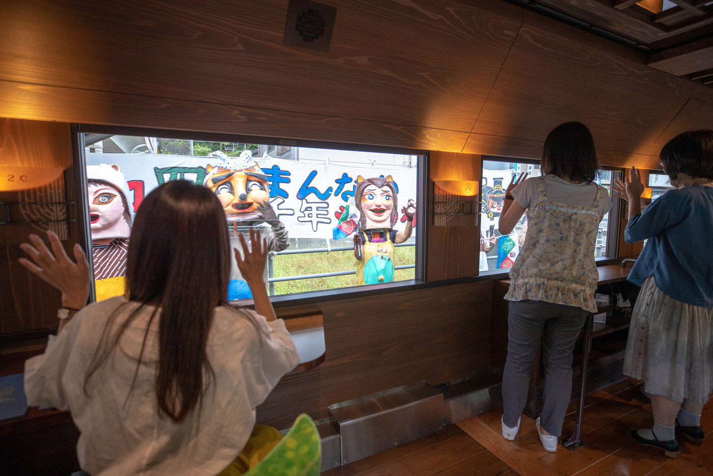 四国の絶景を望む大人の列車旅「四国まんなか千年ものがたり」2478864