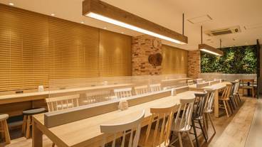 朝食スペース / 22