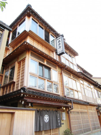 浅野川を望む、眺望ばつぐんの和風旅館4084003