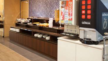 朝食スペース / 7