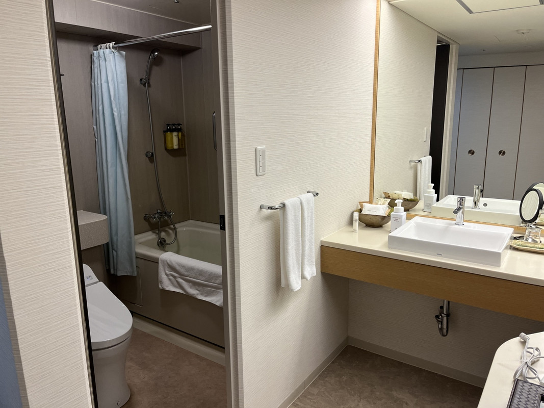 洗面台のスペースは、広いtp思いました。