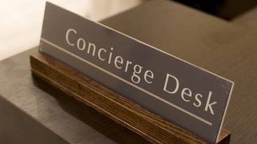 コンシェルジュ デスク / 1