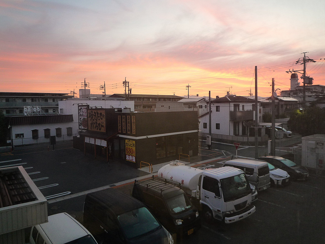 早朝の朝焼けです