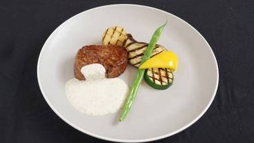 食事・飲み物 / 25