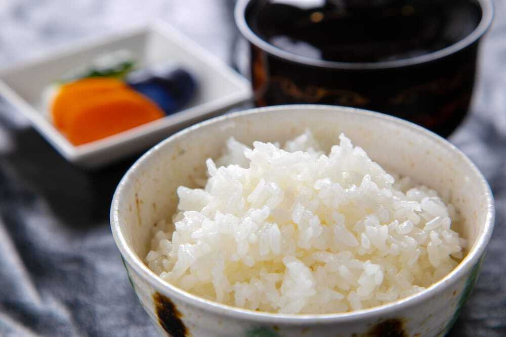 朝食