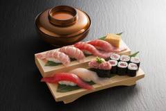 沼津魚がし鮨 江戸前鮨 沼津店