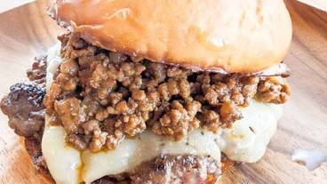 食事・飲み物 / 24