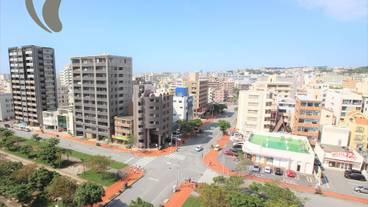 シティ ビュー / 18