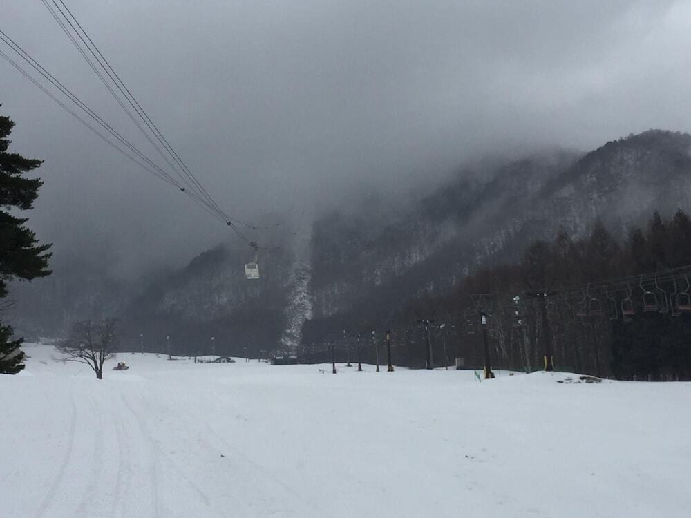 スノー スポーツとスキー