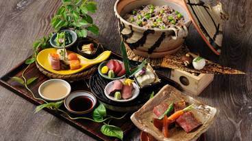 食事・飲み物 / 1