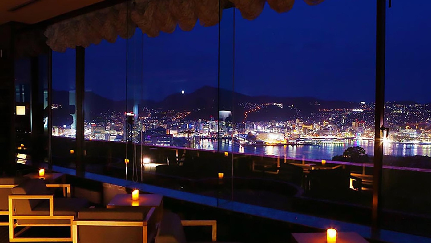 お部屋では電気をつけずに3478488