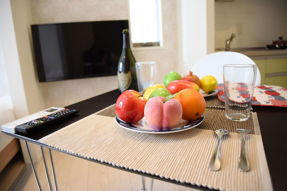 客室内のダイニングエリア