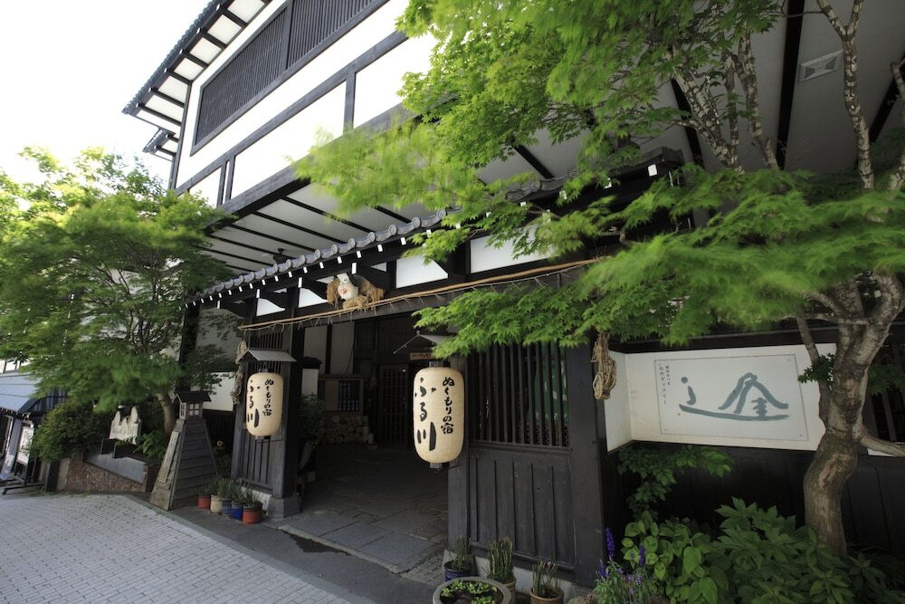 田舎情緒あふれる宿で命の洗濯3942339