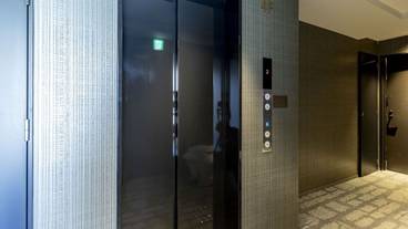 エレベーター / 2