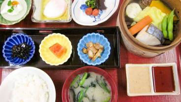 食事・飲み物 / 28