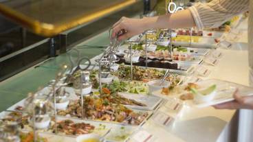 ビュッフェ 料理 / 3