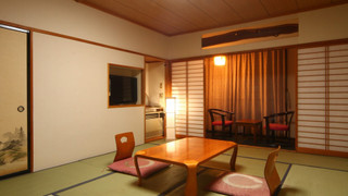 和室（バス・トイレ付）