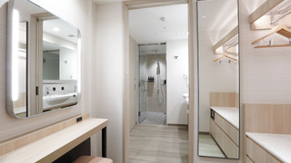 スイート キングベッド 1 台 浴槽