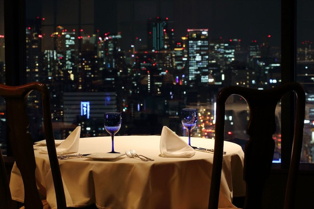 フランス料理　エスカーレ