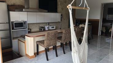 客室内のダイニングエリア / 4