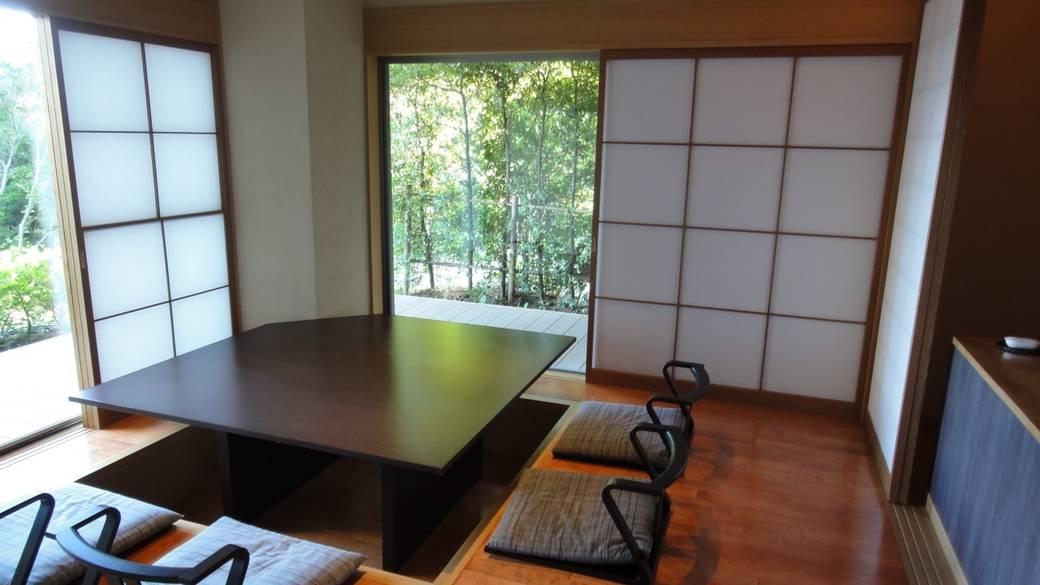 プレミアムスイート専用の食事処 / 5