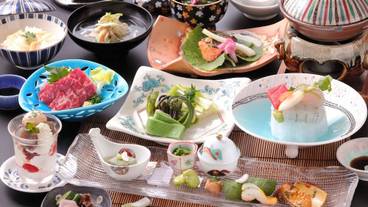 食事・飲み物 / 1