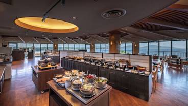 朝食スペース / 8