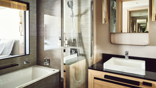 クラシック ルーム ダブルベッド 2 台 マウンテンビュー