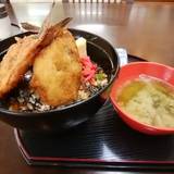 味処ドライブイン 灯台荘（アジドコロドライブイントウダイソウ）