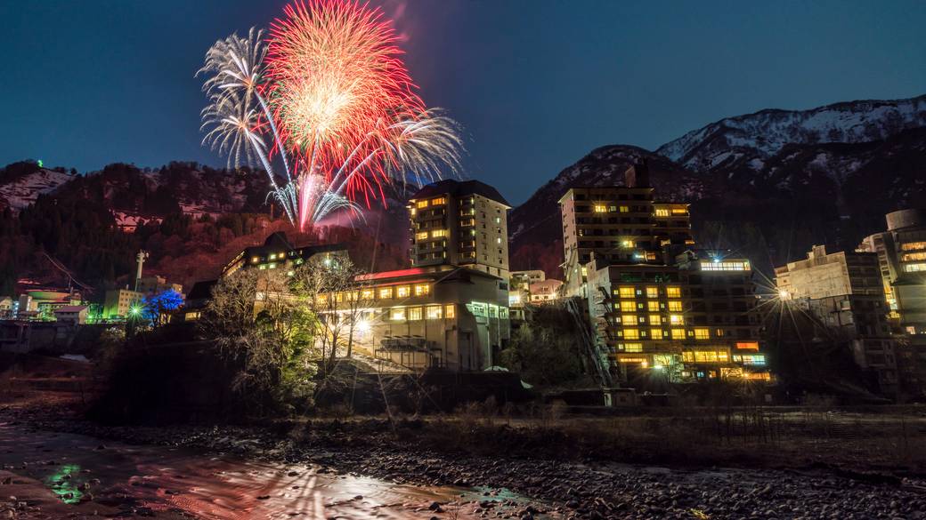 宇奈月温泉冬物語 雪上花火大会 / 5