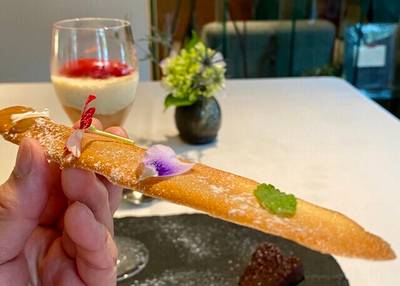 レストラン ラ・フォンテーヌ