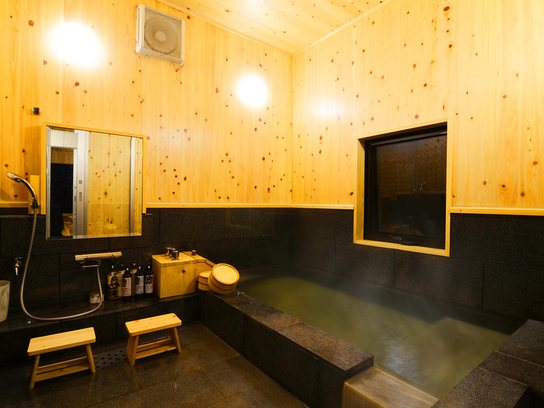 特別客室 心隆 内風呂①