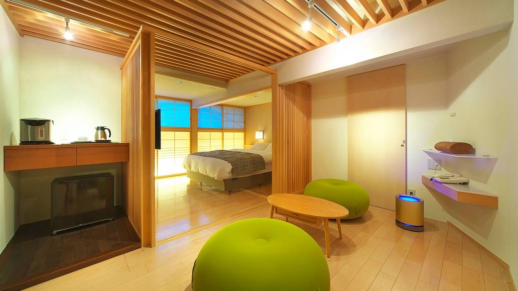 ダブル客室／秋桜① / 4