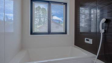 深めの浴槽 / 32