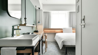 シャワーブース ダブルルーム 禁煙