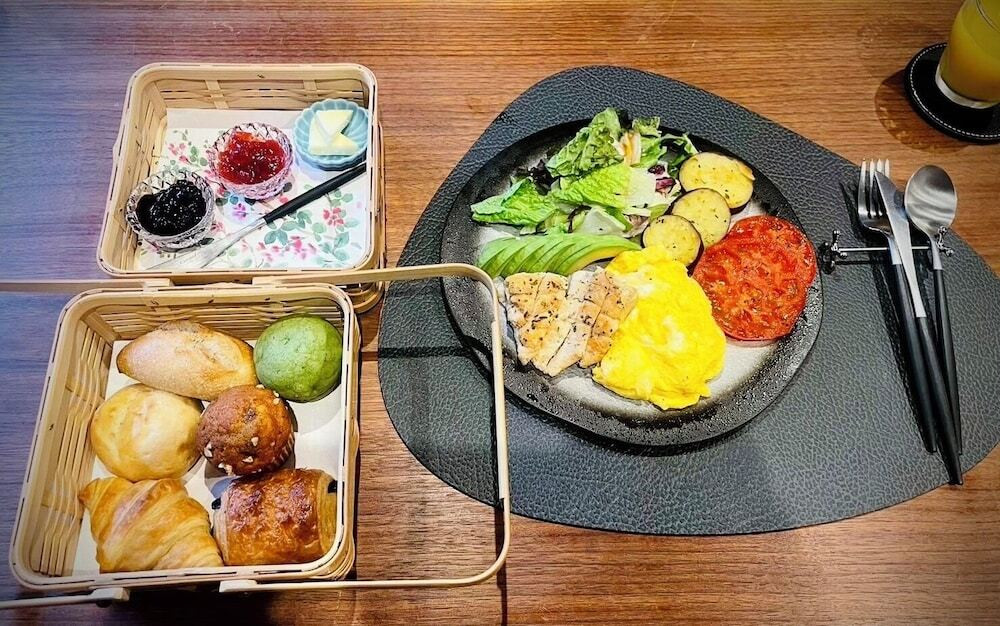 客室内のダイニングエリア