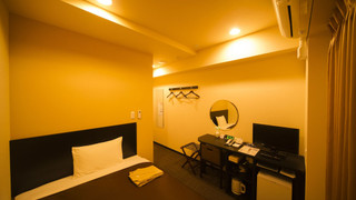 スタンダードダブル 禁煙 (ユニットバス付)