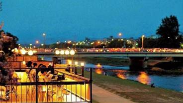 シティ ビュー / 18