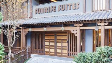 施設の入り口 / 11