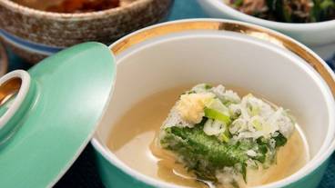 食事・飲み物 / 12