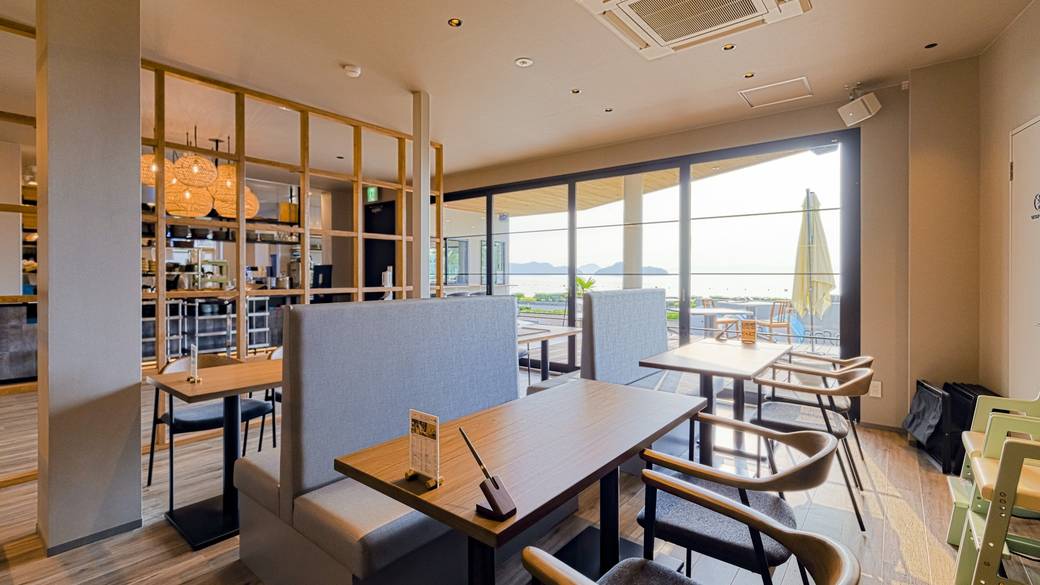 ホテルのロビー / 3