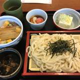 里山食堂（サトヤマショクドウ）