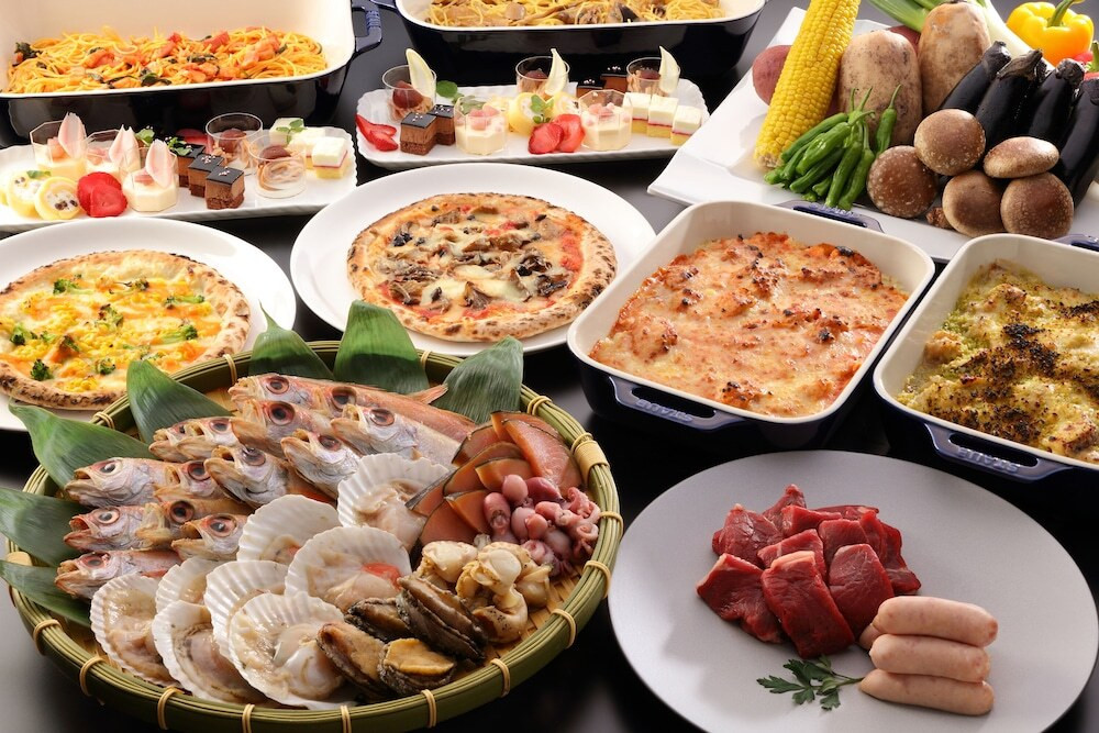 バイキングレストラン「苗場山」　夕食バイキング