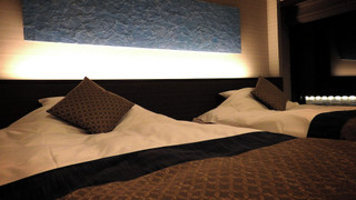 温泉露天風呂＆ウッドデッキ付 44平米 (山のテラス･ベッド) 禁煙