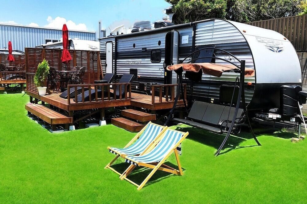 海が近い！トレーラーハウスでグランピング女子会を4230168