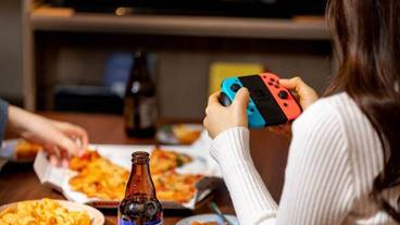 客室内のダイニングエリア / 26