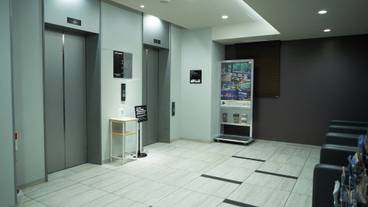 エレベーター / 1