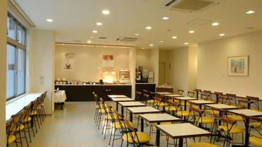 朝食スペース / 11