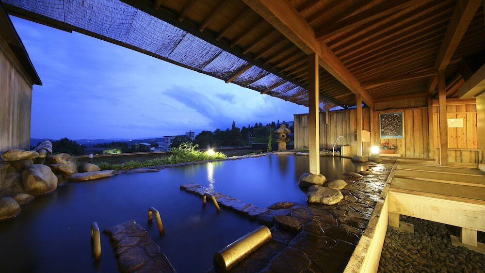 キッズコーナーやゲームコーナーで楽しくステイ♪料理が自慢の温泉宿3926649